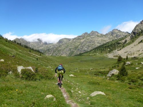 Skyfalll Trail gets mellow Enduro Mountain Biking Andorra Natural Singletrack