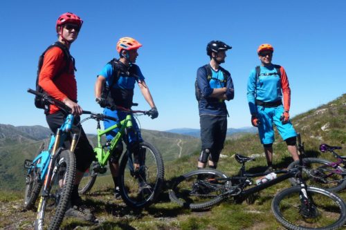 Rowan Sorrell, Andy Lloyd and Ed Thomsett from MBUK with SIngletrack Safari